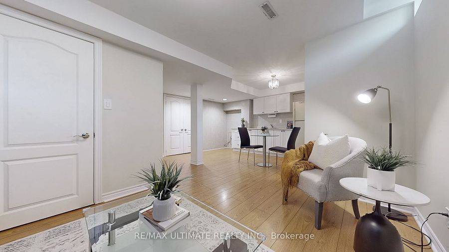 Markham, ON L6E 1L3,46 Clover ST #BSMT