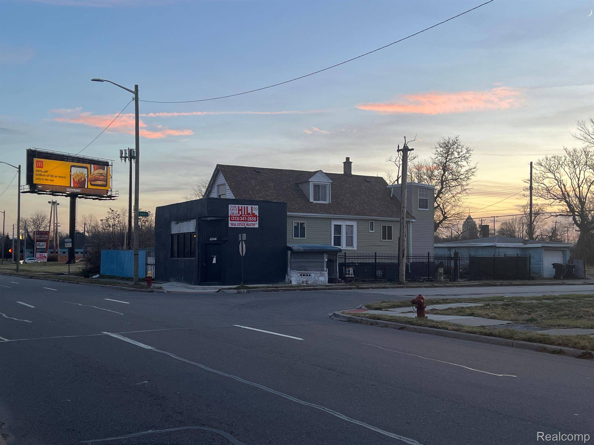 Detroit, MI 48211,9071 CHRYSLER DR