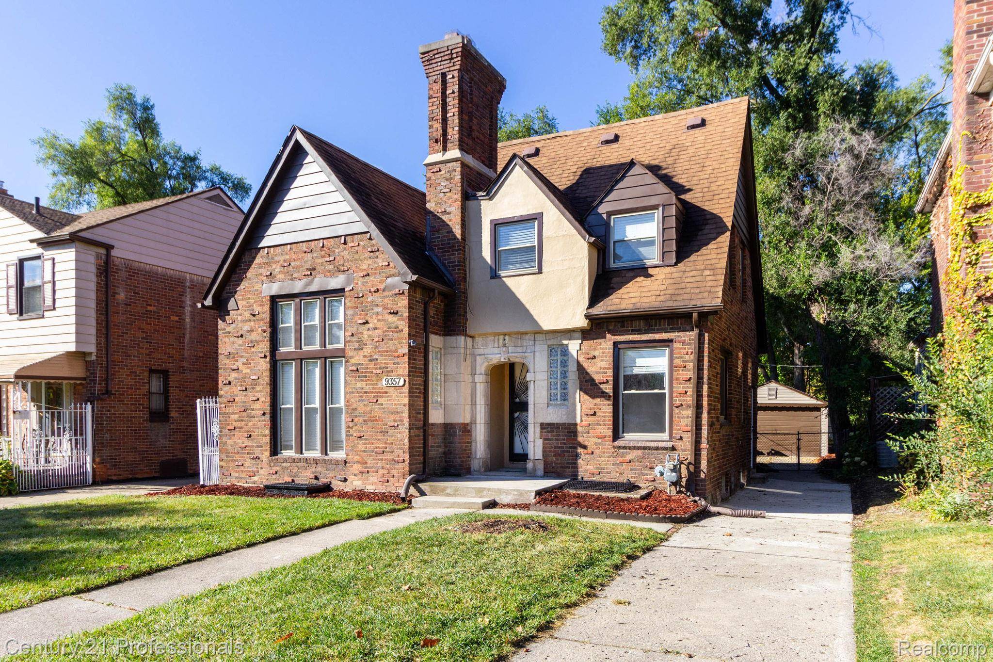 Detroit, MI 48228,9357 Piedmont ST