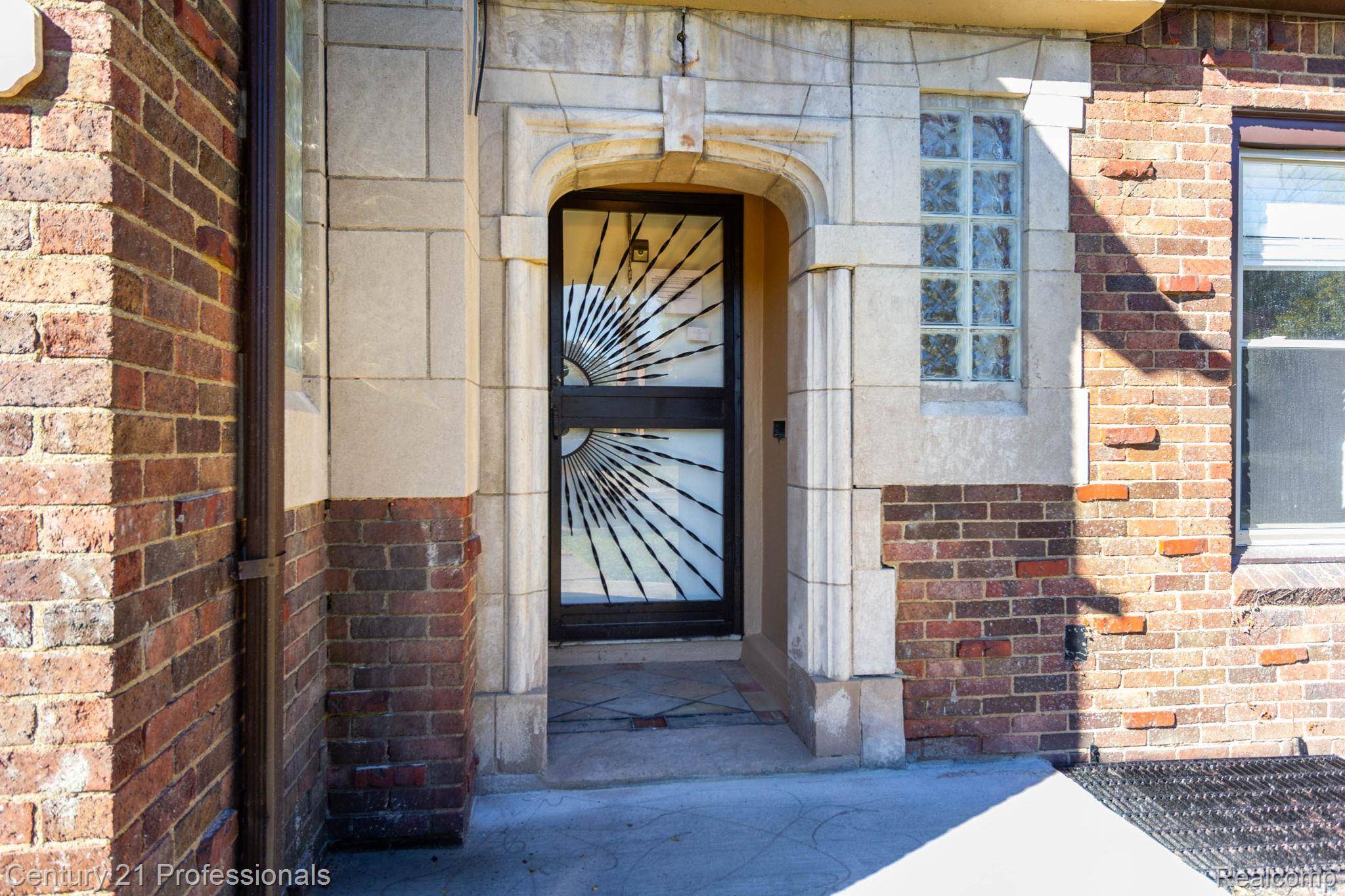 Detroit, MI 48228,9357 Piedmont ST