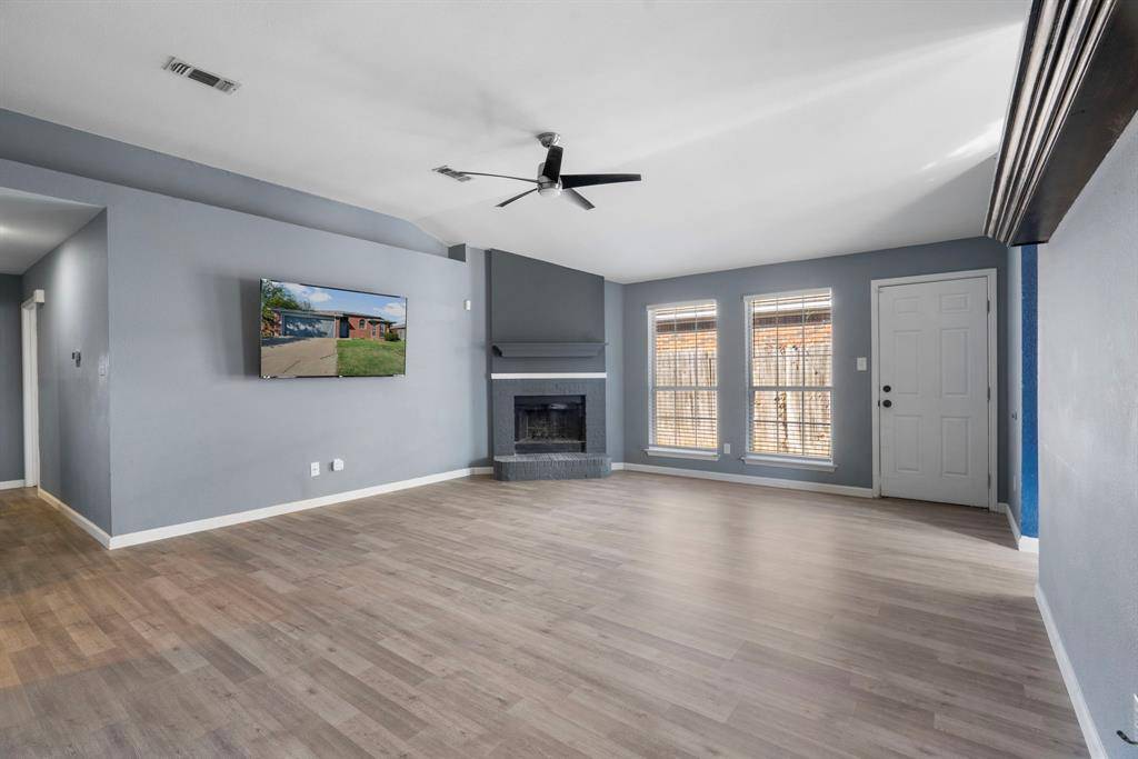 Arlington, TX 76001,807 Havenbrook Drive