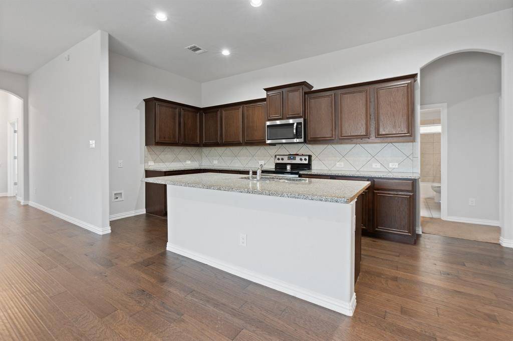 Midlothian, TX 76065,466 Rockaway Drive