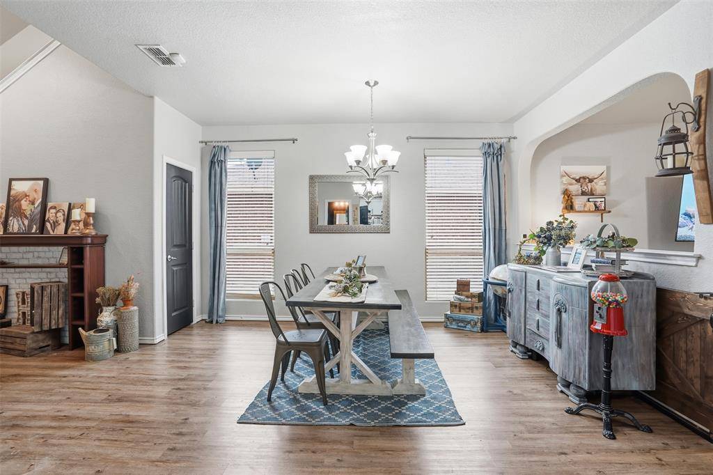 Azle, TX 76020,1205 Briarwood Drive