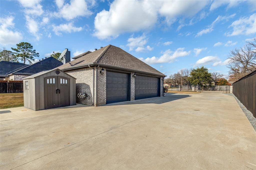 Arlington, TX 76016,5108 Waterview Drive