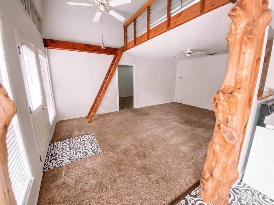 Denton, TX 76210,3040 Country Club Road #C