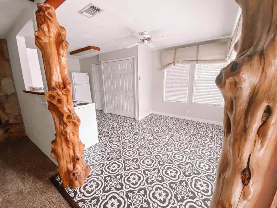 Denton, TX 76210,3040 Country Club Road #C