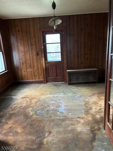 Dunellen Boro, NJ 08812,128 1St St