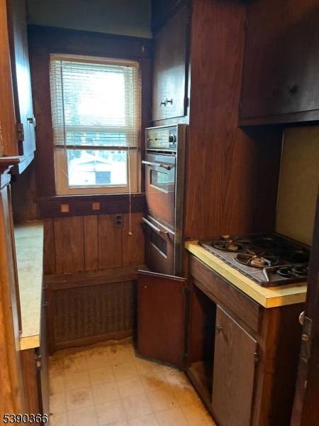 Dunellen Boro, NJ 08812,128 1St St