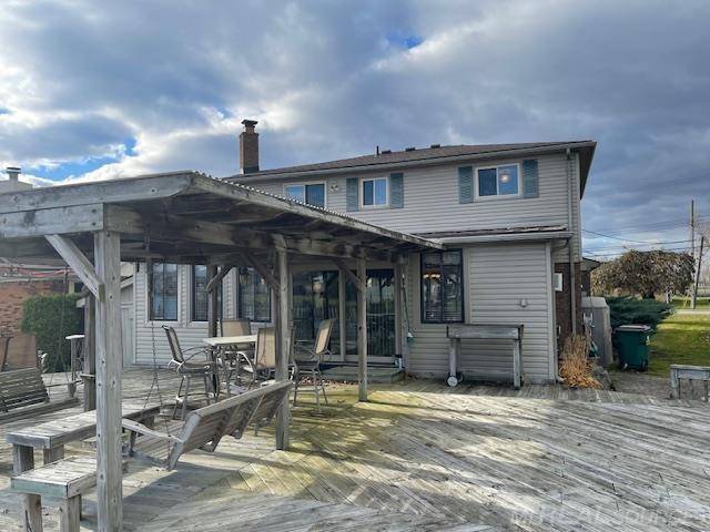 Harrison Twp, MI 48045,38114 Huron Pointe DR