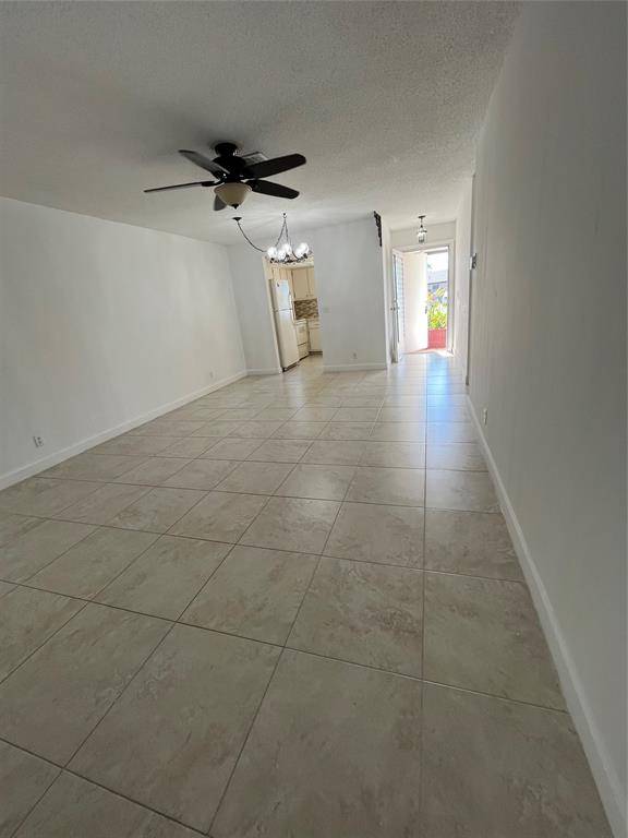 West Palm Beach, FL 33415,2868 Ashley Dr #C
