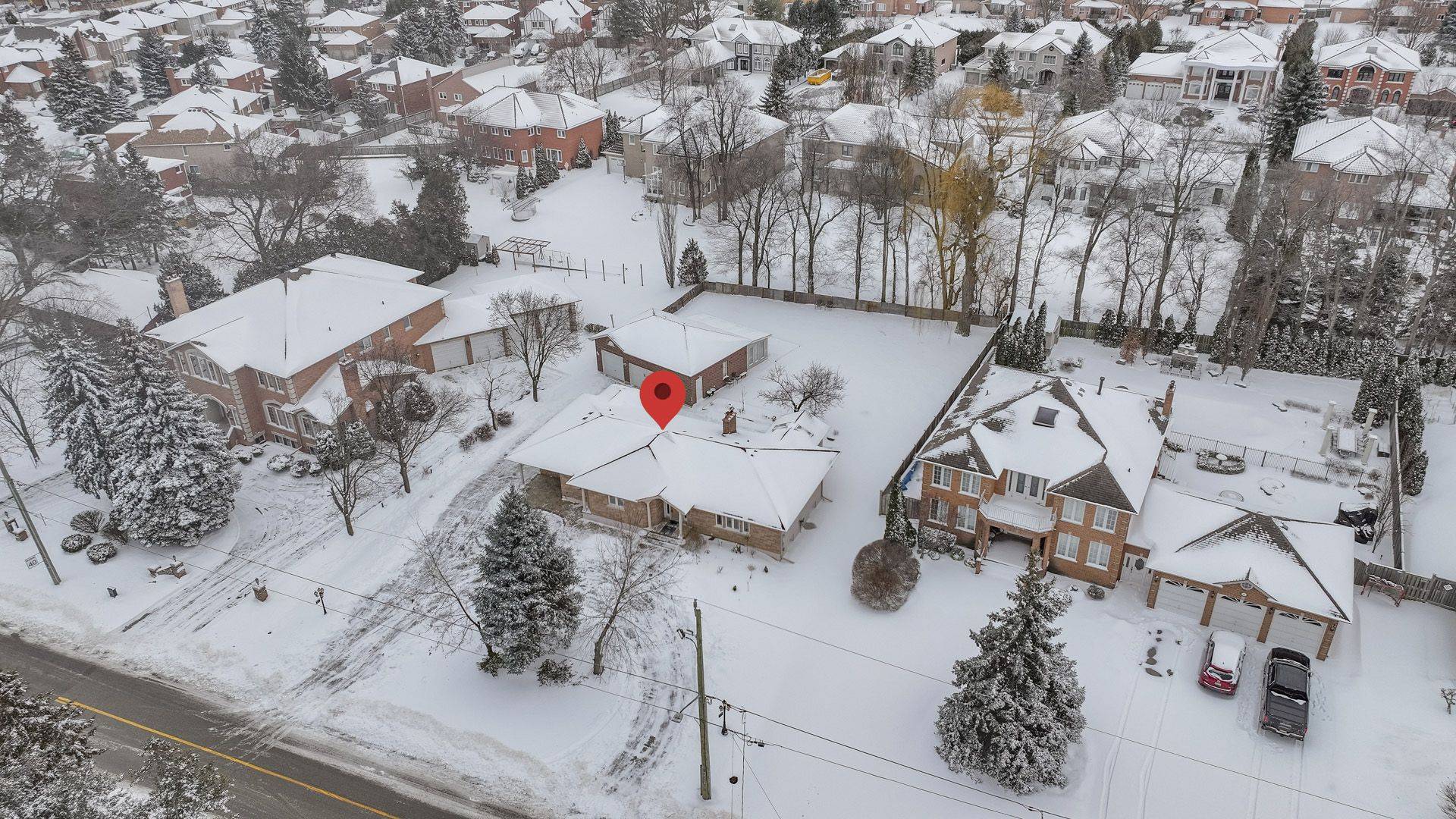 Markham, ON L3R 8G2,85 Lee AVE