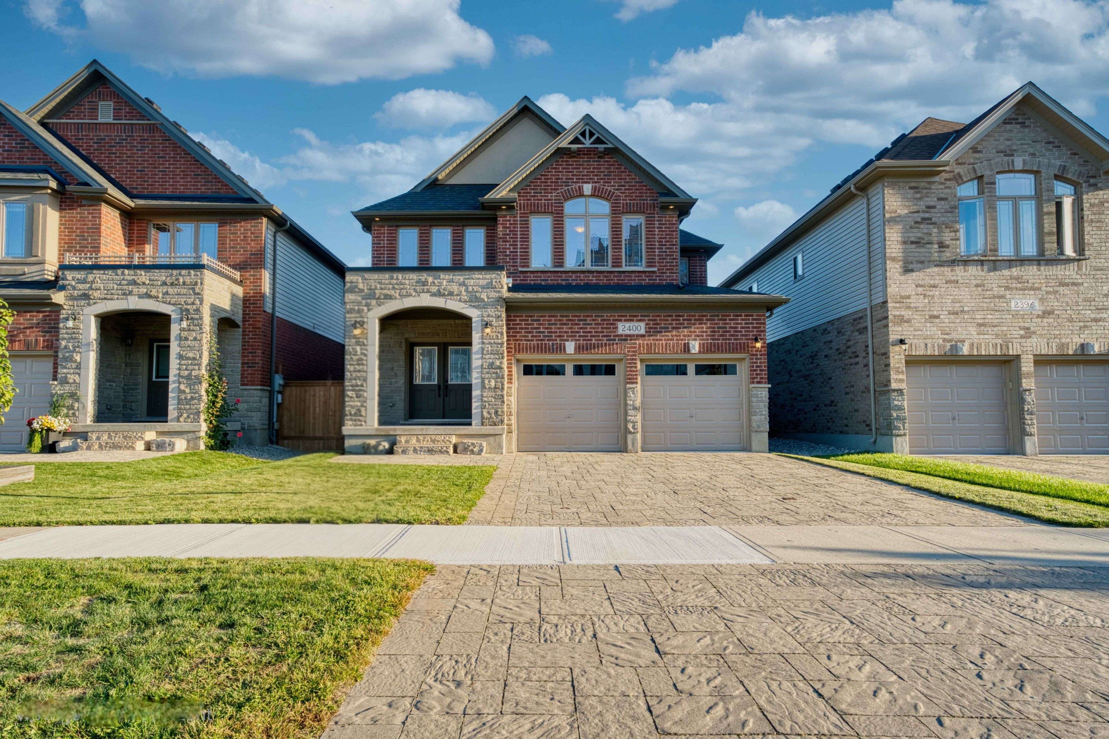 London North, ON N6G 0P4,2400 Callingham DR