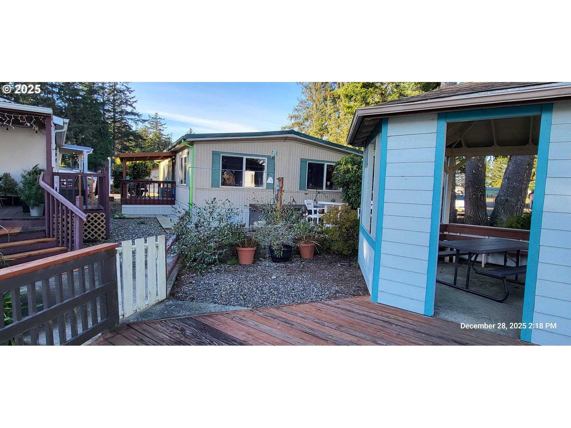 Coos Bay, OR 97420,1765 SHOREPINES DR