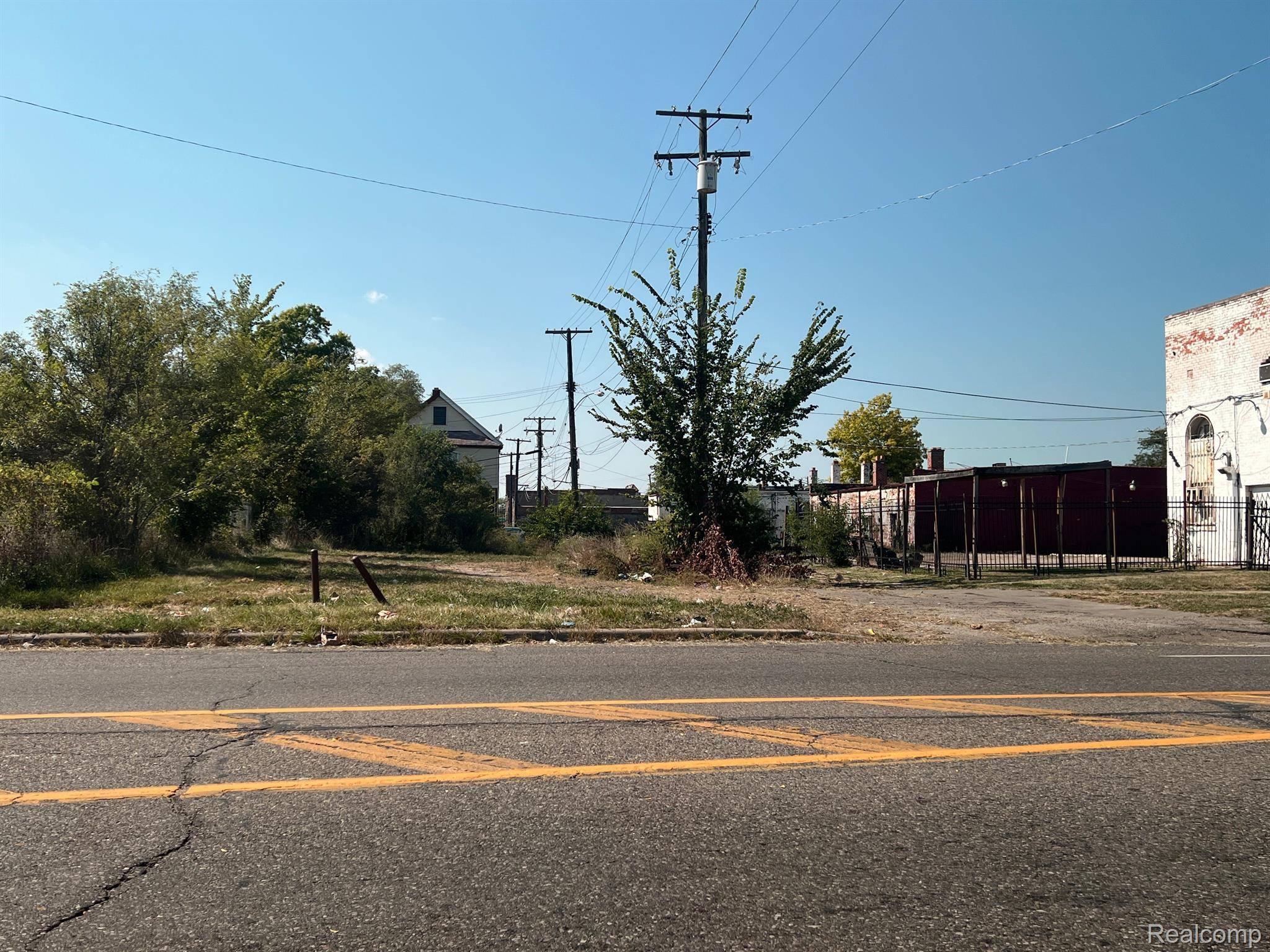 Detroit, MI 48238,15321 DEXTER AVE