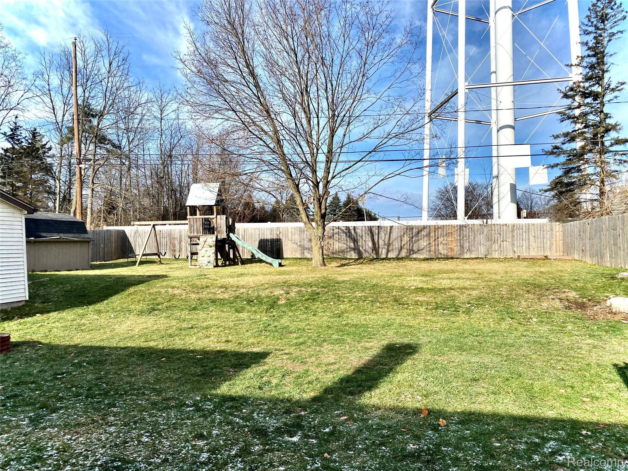 Swartz Creek, MI 48473,8474 Chesterfield DR