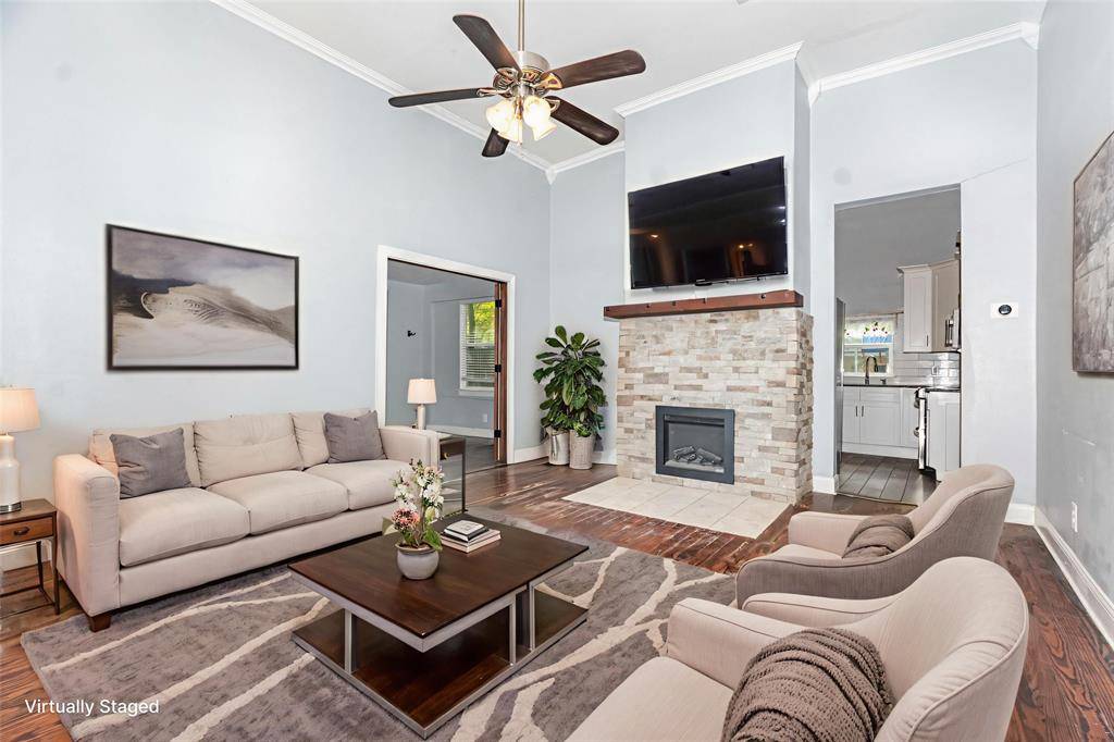 Whitewright, TX 75491,417 W Grand Street