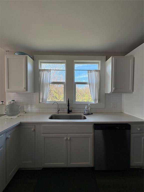 Sherman, TX 75092,827 W Ellis Street