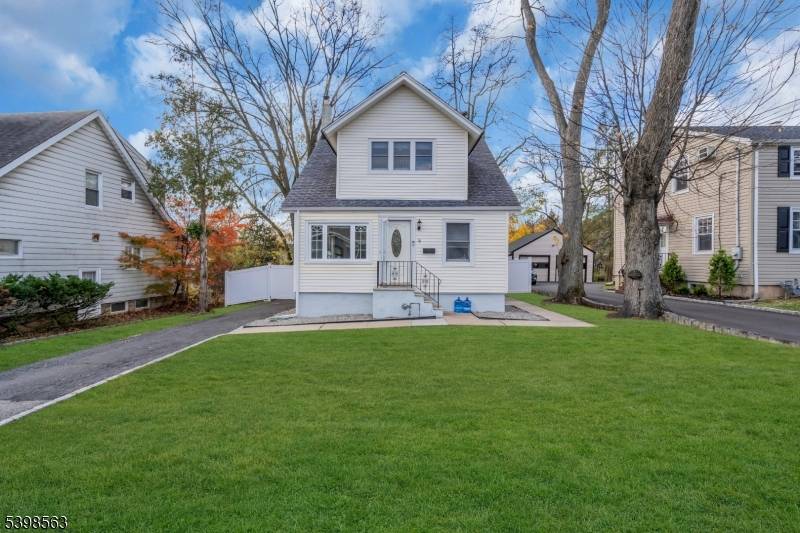 West Orange Twp., NJ 07052,18 Belle Terre Rd