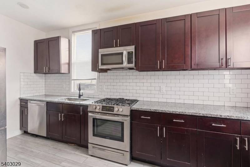 Newark City, NJ 07108,36 Tillinghast St