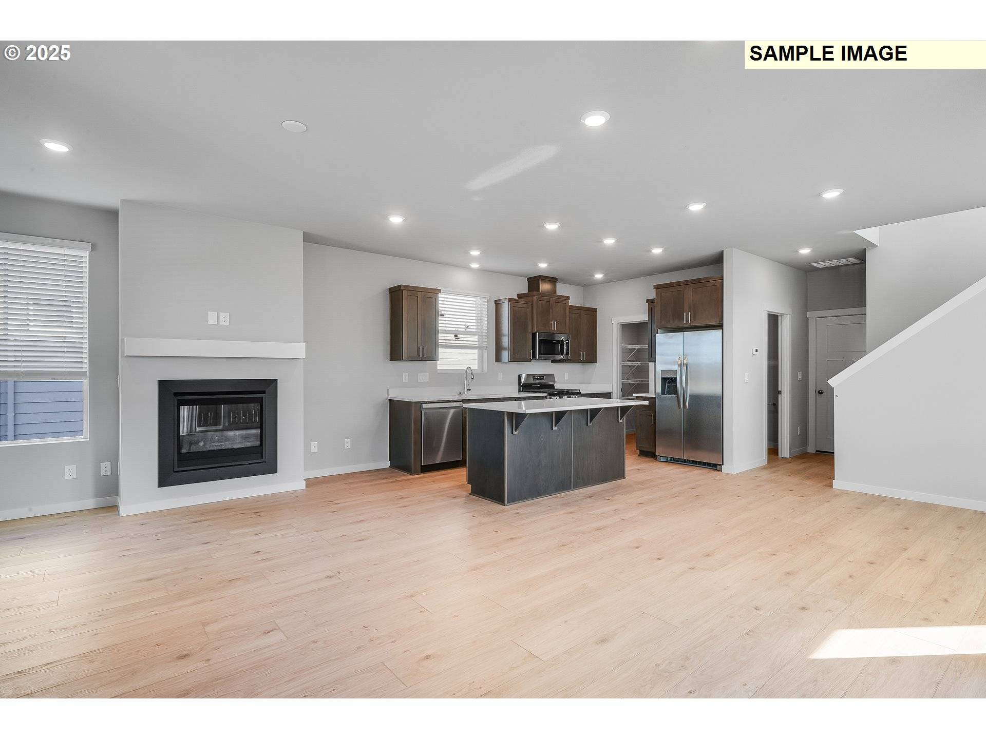 Eugene, OR 97402,1022 Legacy ST