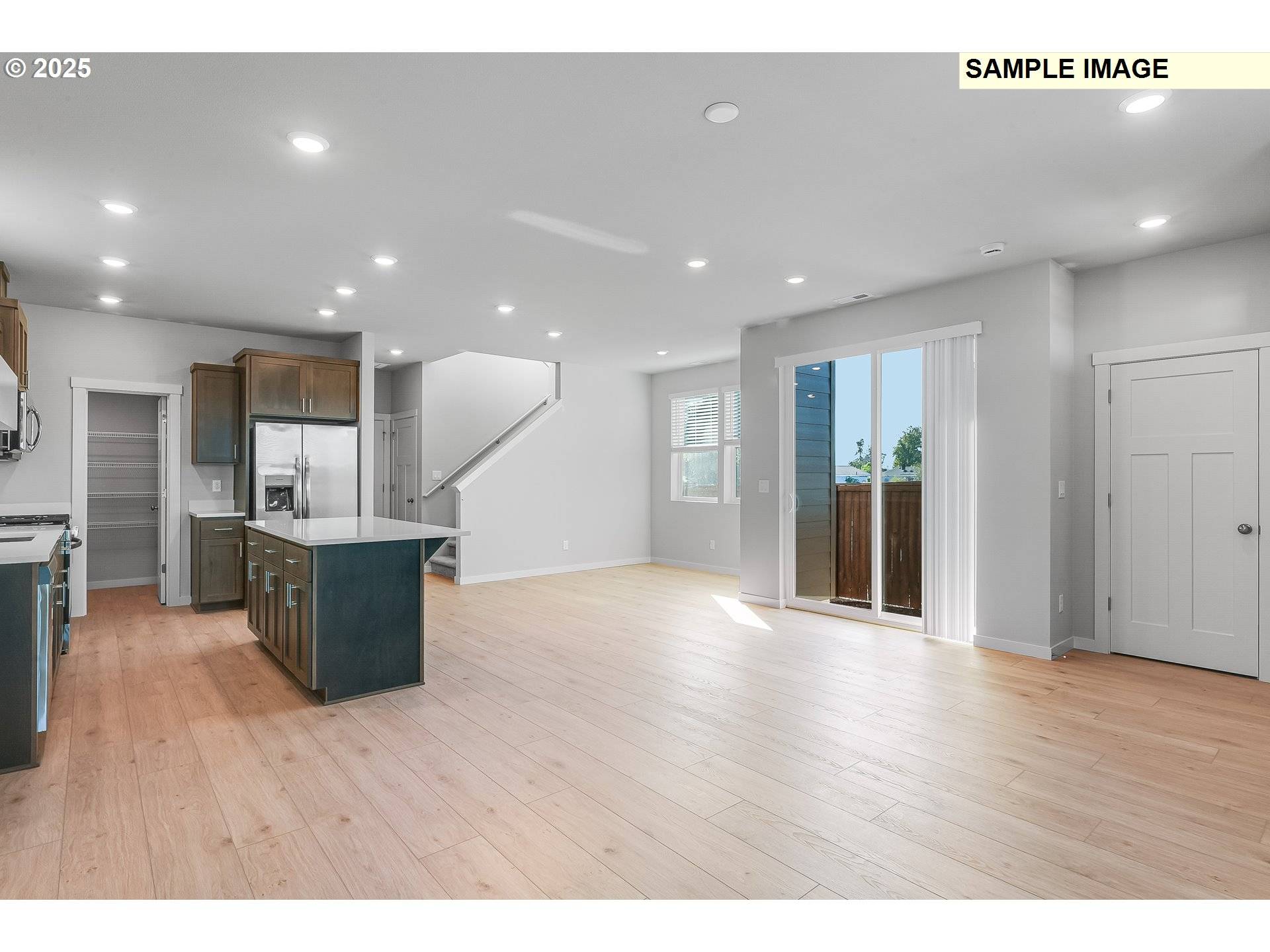 Eugene, OR 97402,1022 Legacy ST