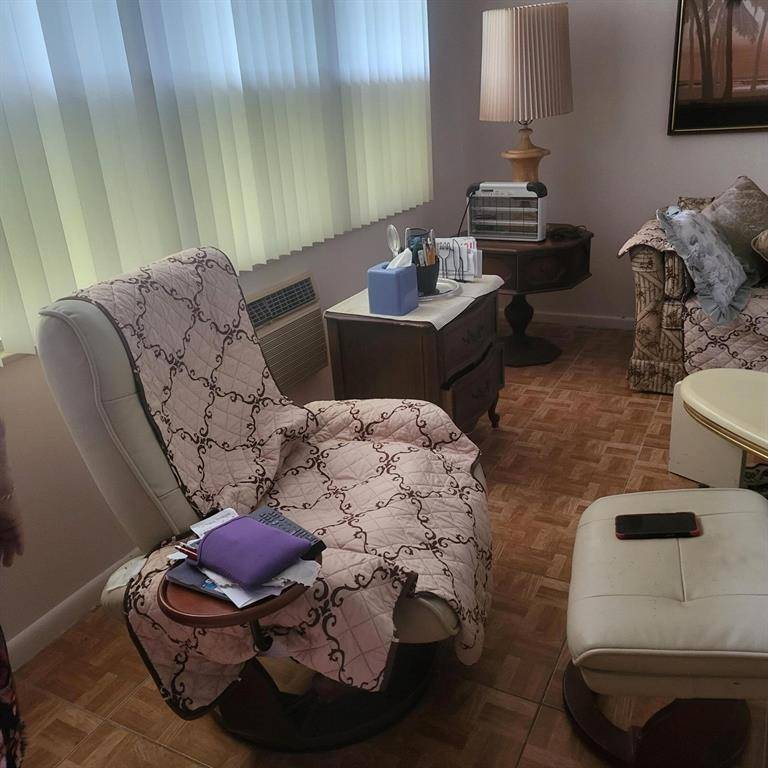 Deerfield Beach, FL 33442,9 Ventnor A #9