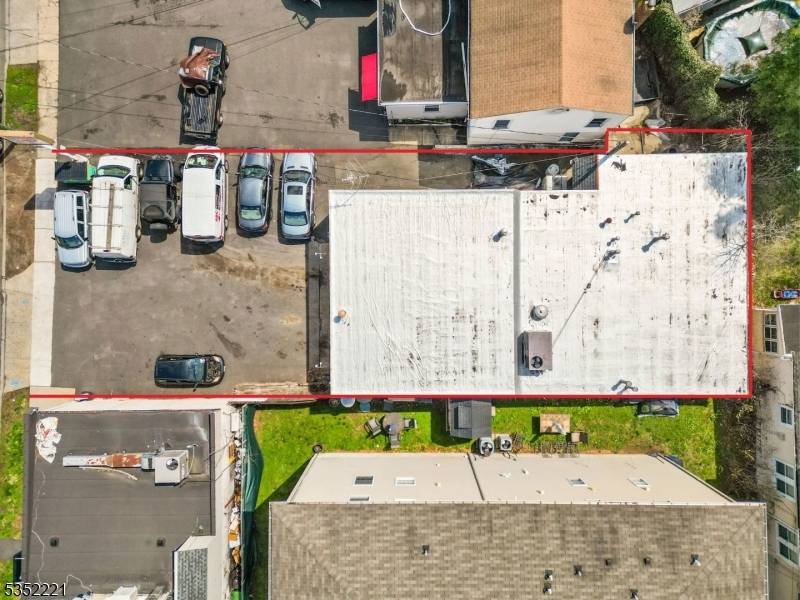 Kenilworth Boro, NJ 07033,305 S Michigan Ave