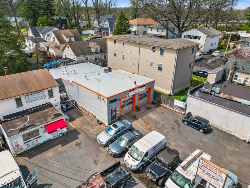 Kenilworth Boro, NJ 07033,305 S Michigan Ave