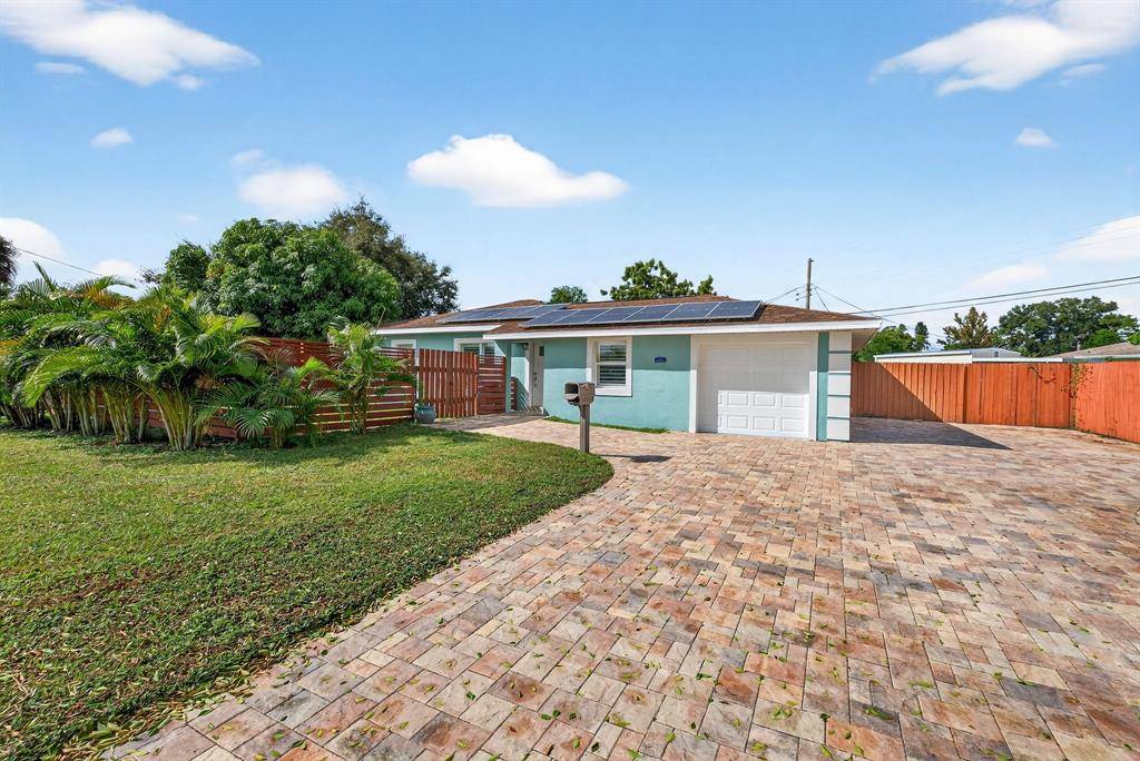 Other City - In The State Of Florida, FL 33710,1201 N Tyrone Blvd N