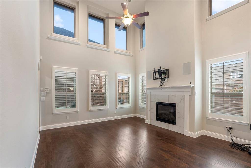 Arlington, TX 76005,1110 Amber Rose Way