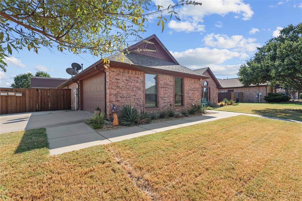 Pilot Point, TX 76258,609 Oak Street