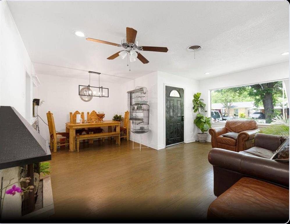 Dallas, TX 75228,11103 Tascosa Street