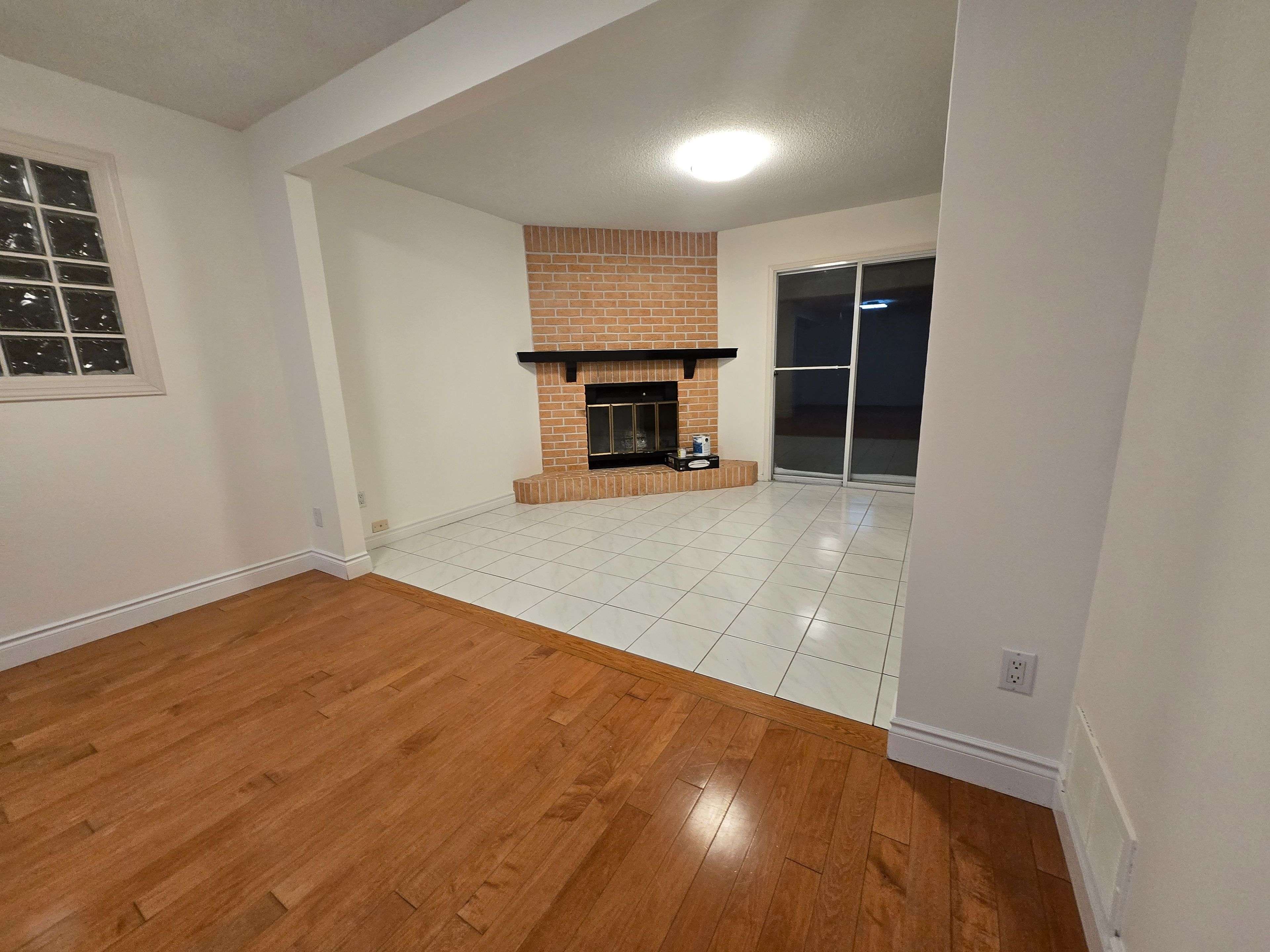 Vaughan, ON L4J 4T5,83 Roxborough LN