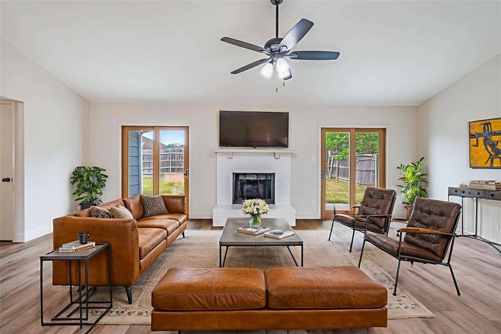 Arlington, TX 76018,1609 Country Lane