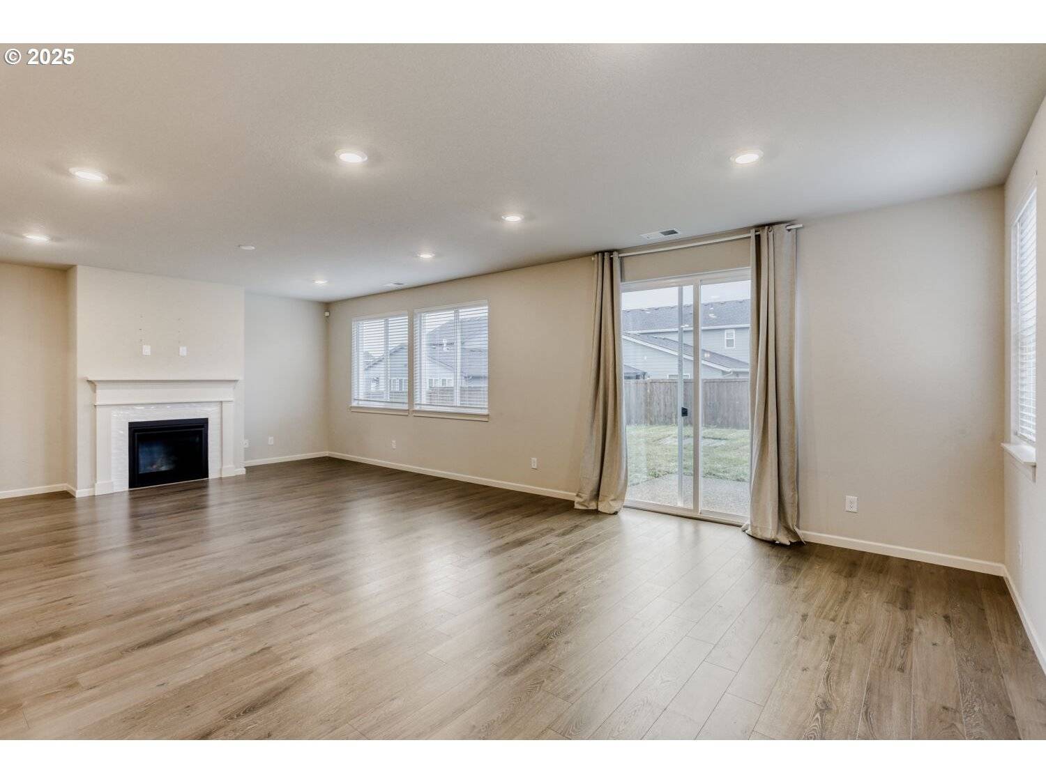 Gresham, OR 97080,6433 SE 23RD ST