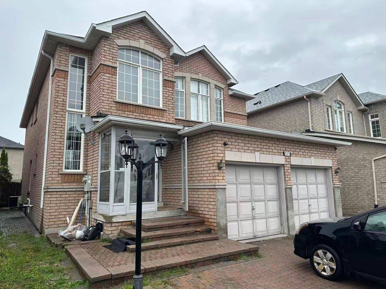 Markham, ON L3S 4N3,532 Highglen AVE