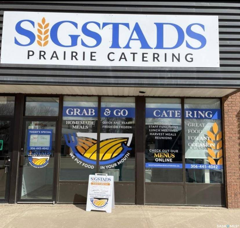 North Battleford, SK S9A 0W6,1642 100th STREET #Bay B