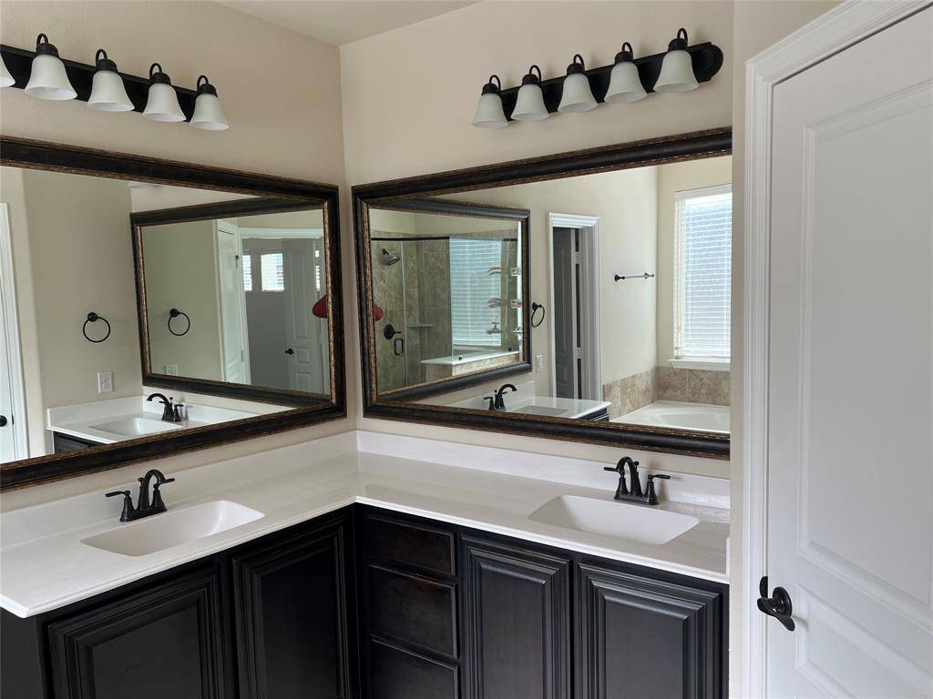 Wylie, TX 75098,1319 Lantern Faith Drive