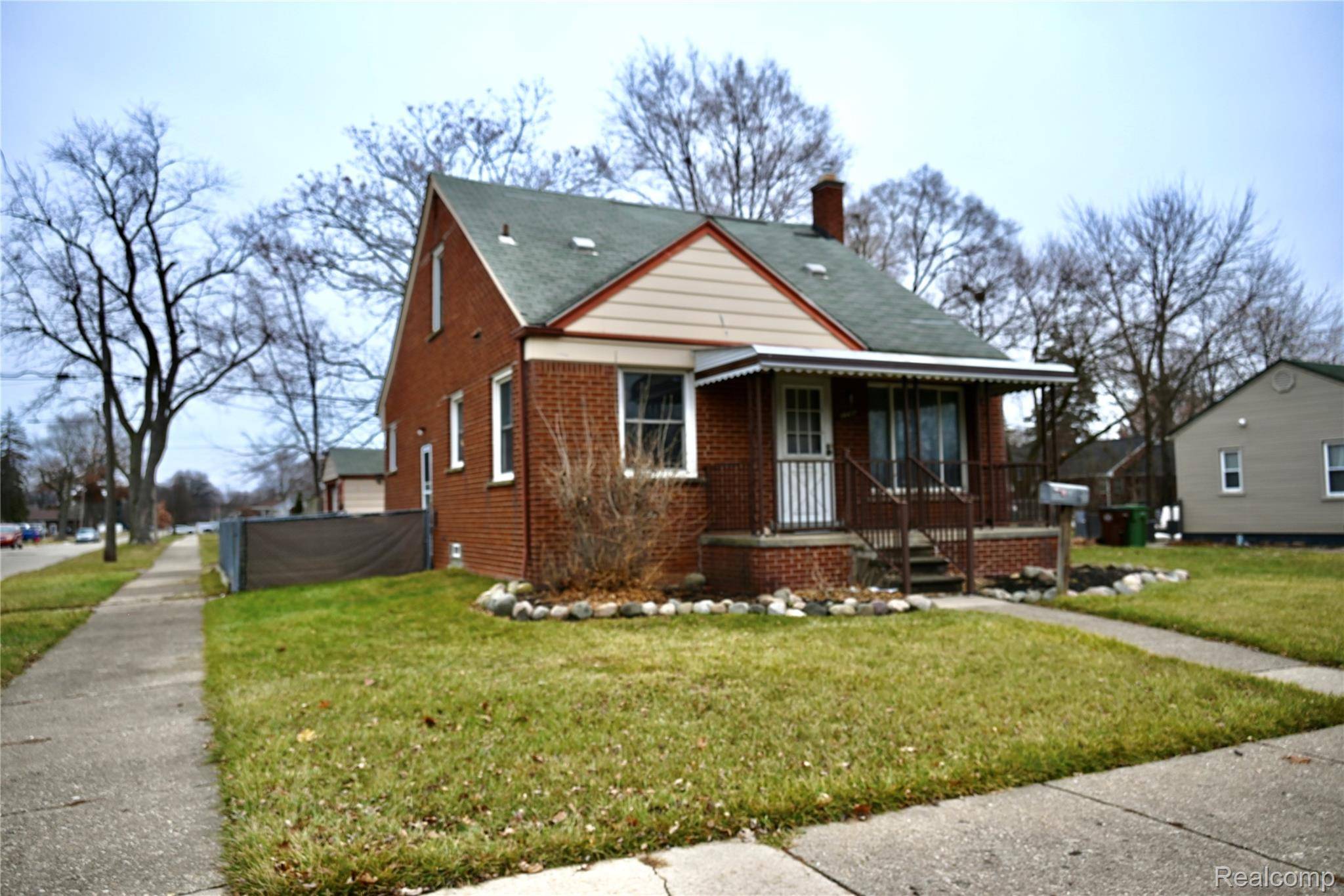 Southgate, MI 48195,14613 Trenton RD