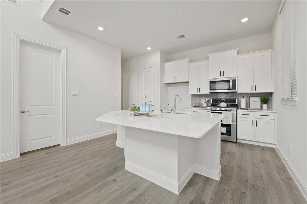 Plano, TX 75024,4550 Cinema Street