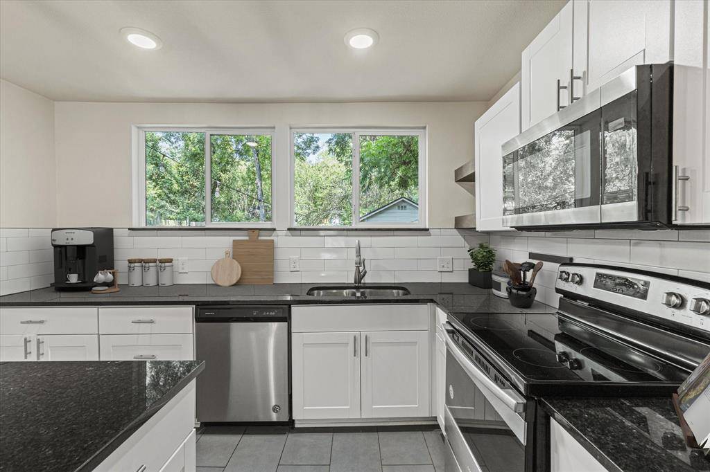 Sherman, TX 75092,311 W Scott Street