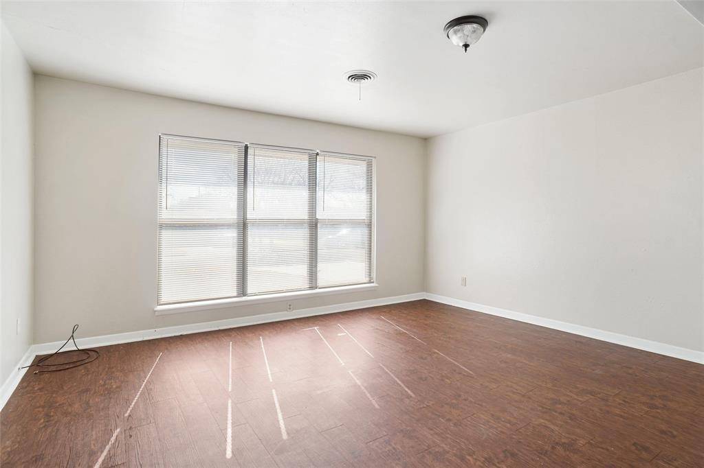 Benbrook, TX 76116,8108 Redwood Drive