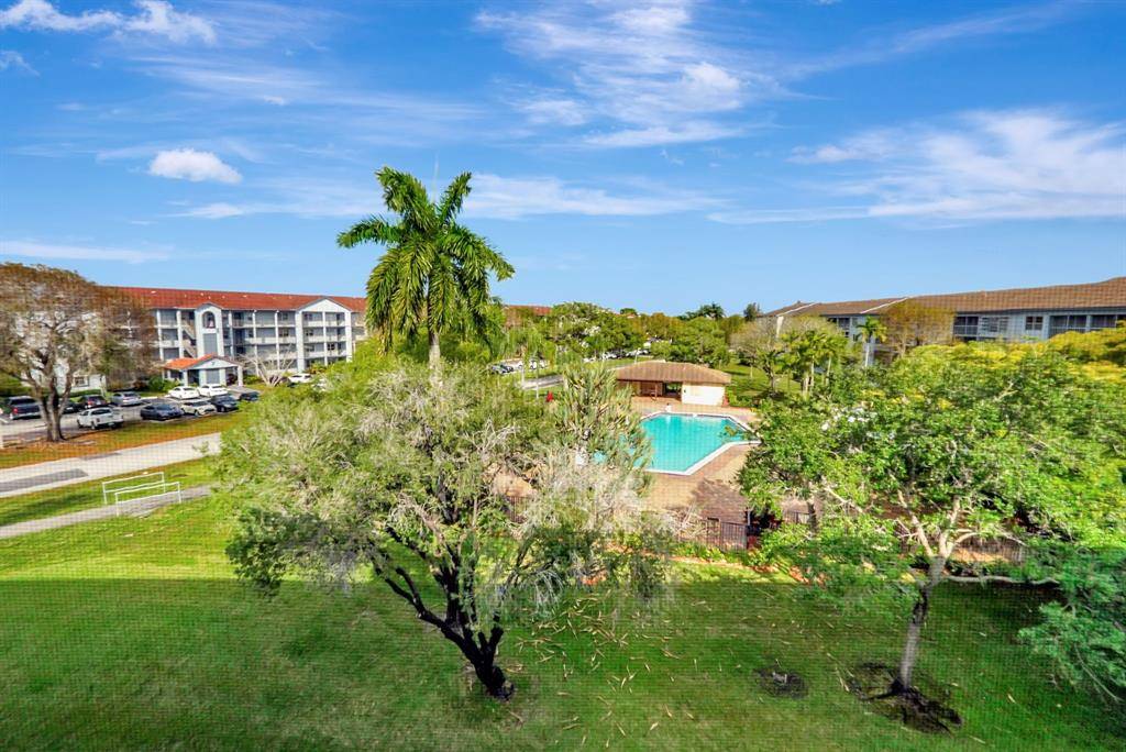 Pembroke Pines, FL 33027,1401 SW 128th Ter #406H