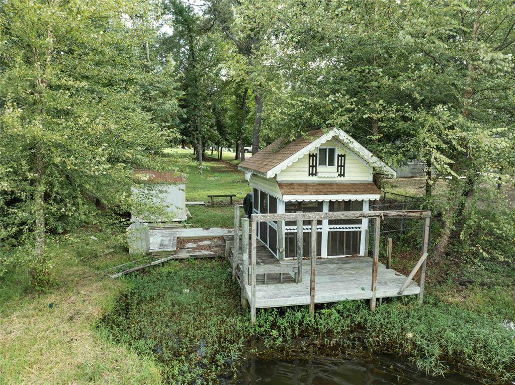 Murchison, TX 75778,135 Ridgewood Lane