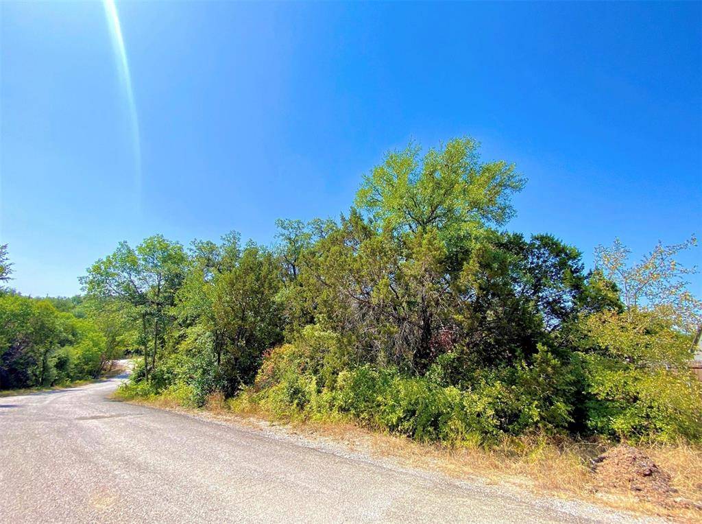 Granbury, TX 76048,5102 Stoneridge Drive