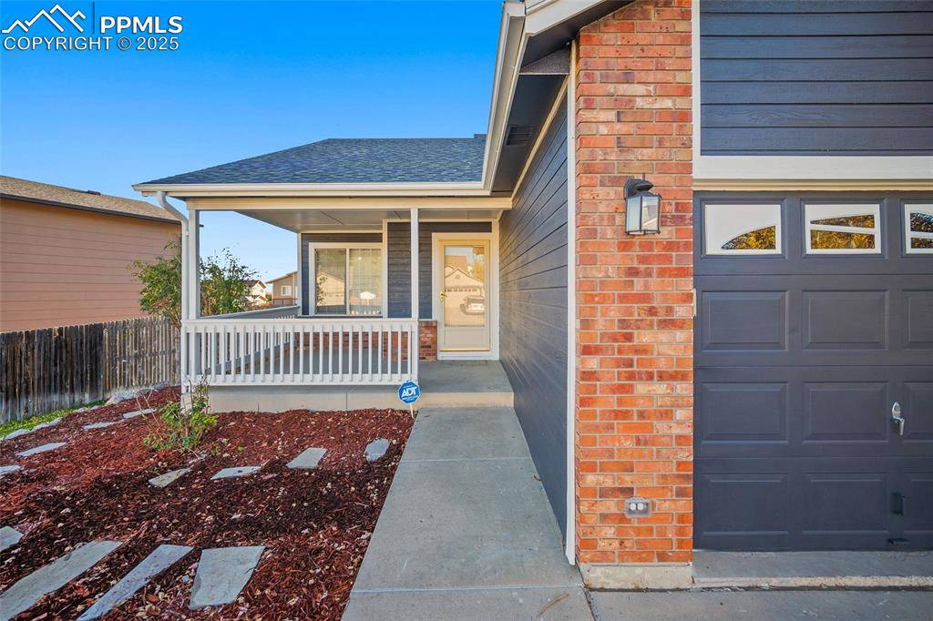 Colorado Springs, CO 80925,7247 Coral Ridge DR