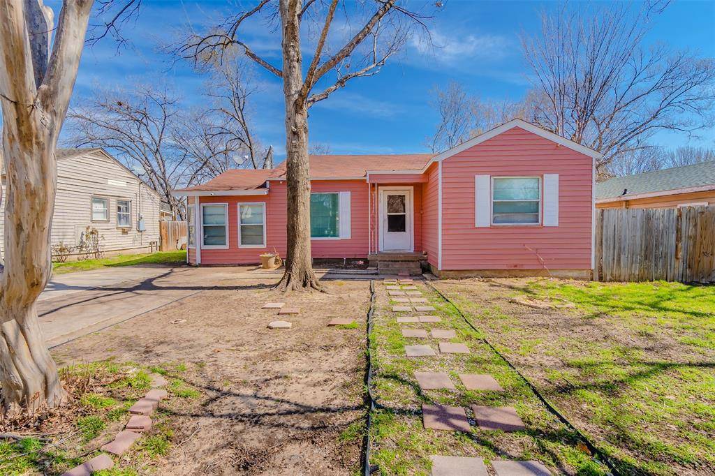 Grand Prairie, TX 75050,600 NE 11th Street