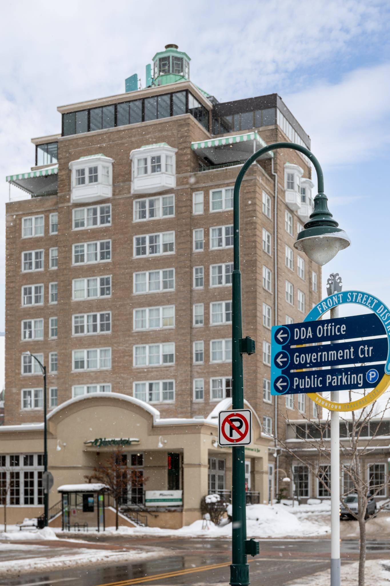 Traverse City, MI 49684,120 Park ST