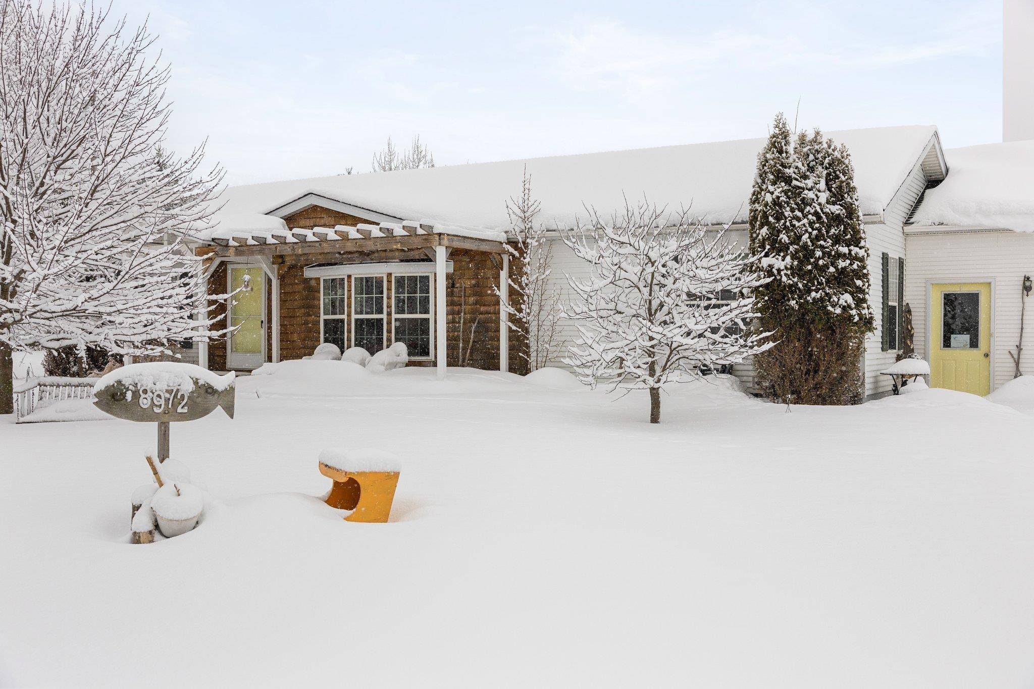 Maple City, MI 49664,8972 S Maple City RD