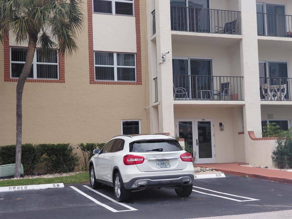 Pompano Beach, FL 33062,400 N Riverside Dr #401